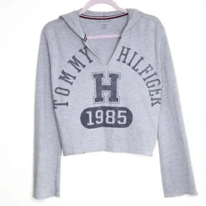 Tommy Hilfiger French terry v-neck graphic cropped hoodie gray size Small